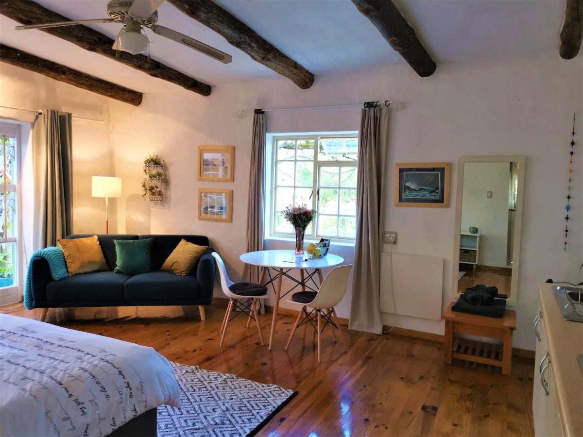 Hôtel Studio Frangipani Solar Powered à Greyton Extérieur photo