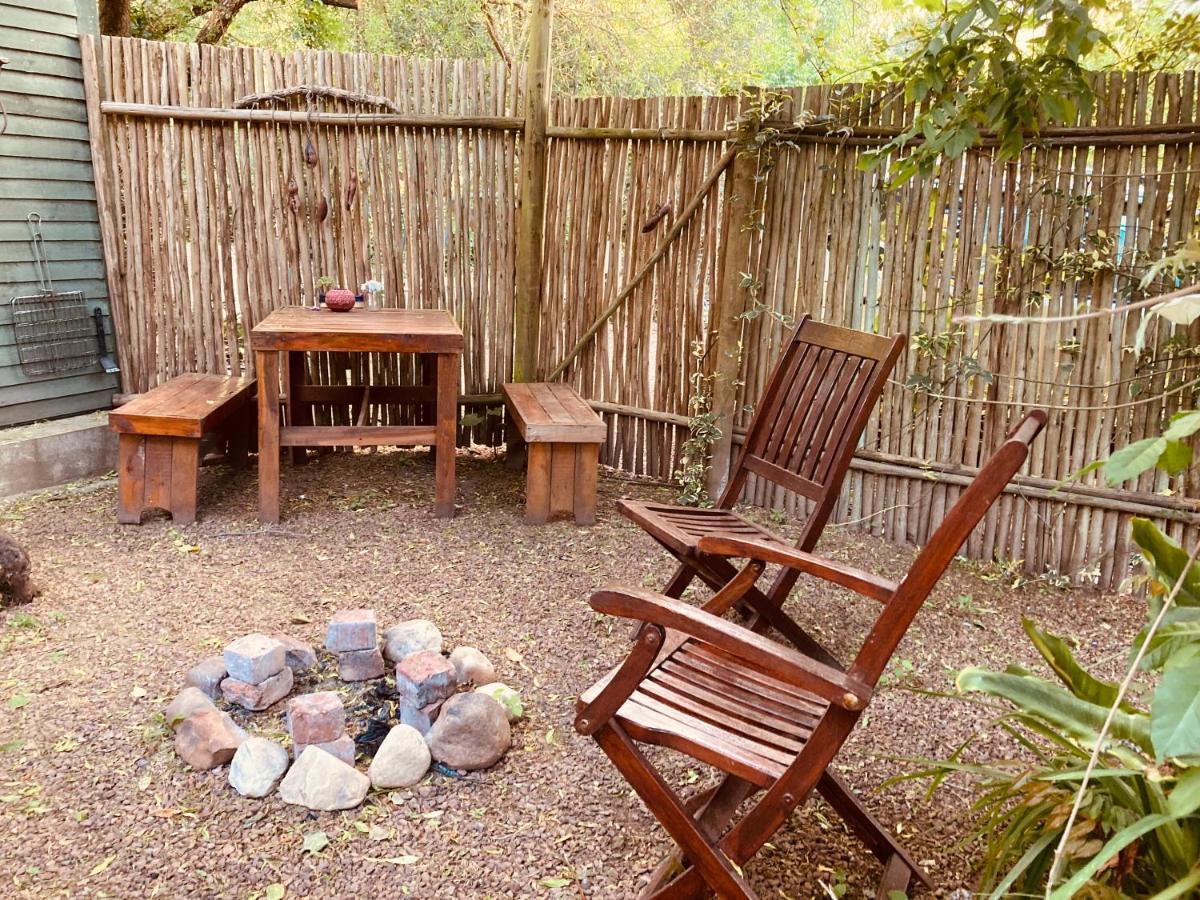 Hôtel Studio Frangipani Solar Powered à Greyton Extérieur photo